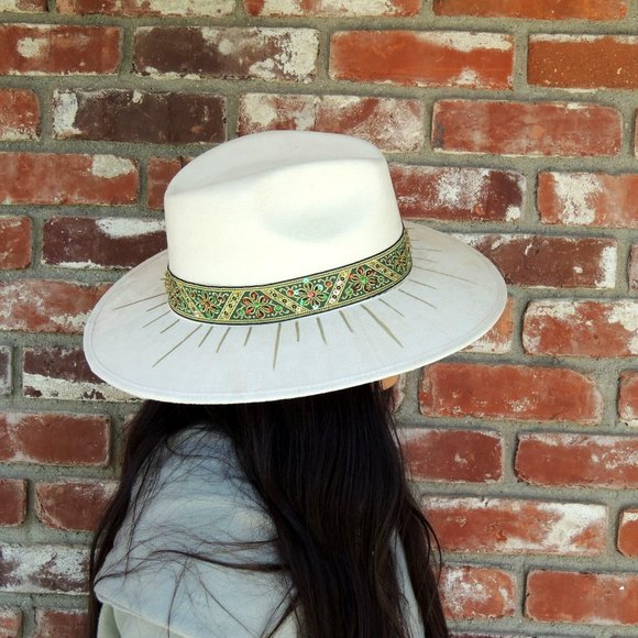 Handmade wide brim hat made in Mexico hand painted - Picture 2 of 7